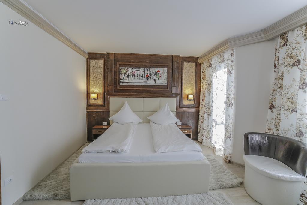 Hotel Golden Spirit Băile Herculane Quarto foto