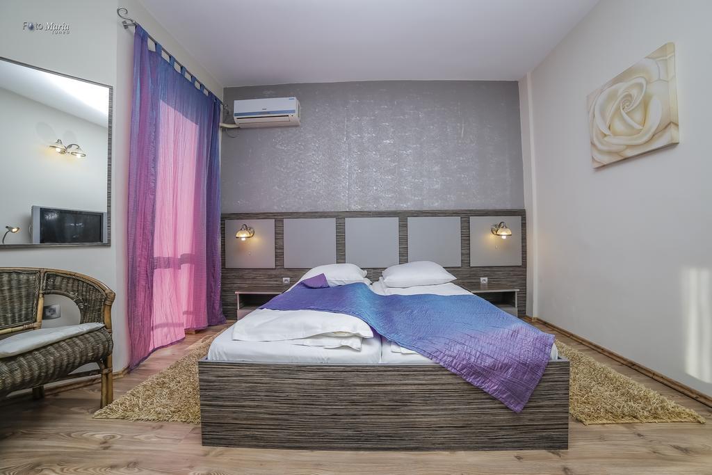 Hotel Golden Spirit Băile Herculane Quarto foto